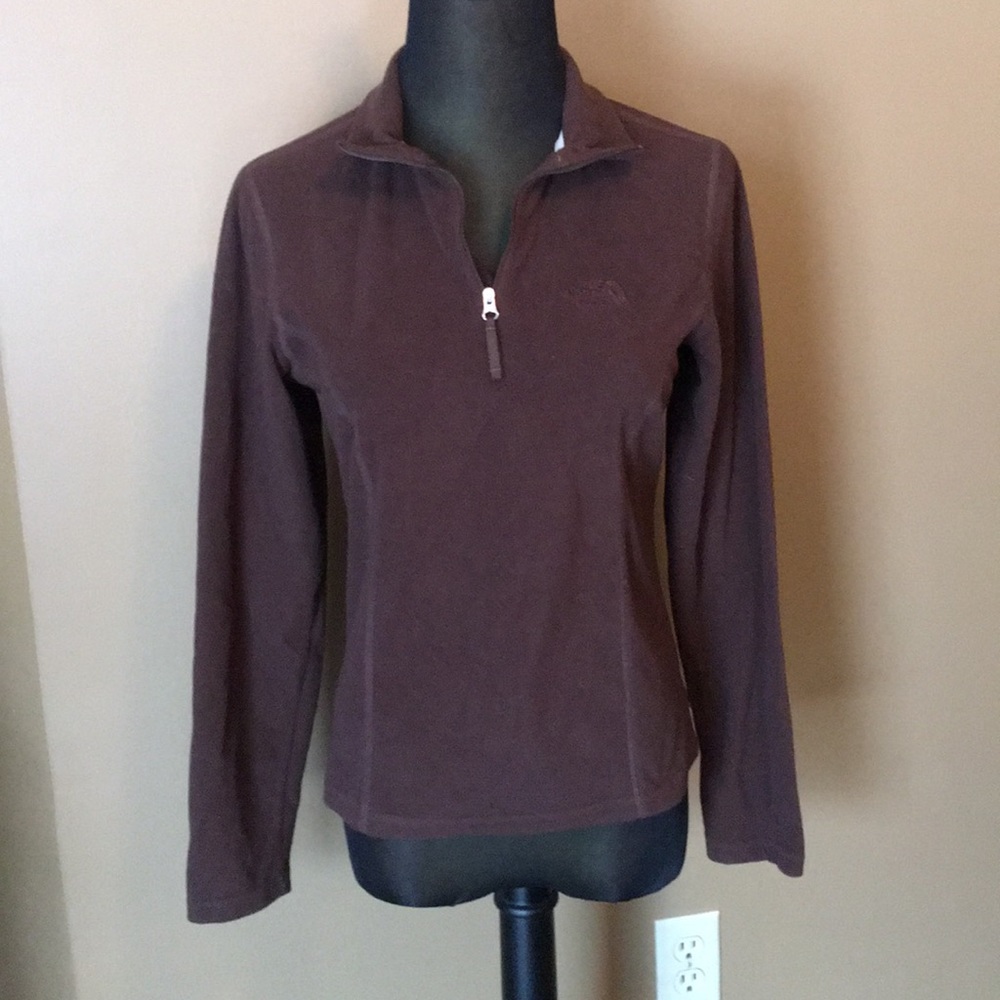 North face pullover